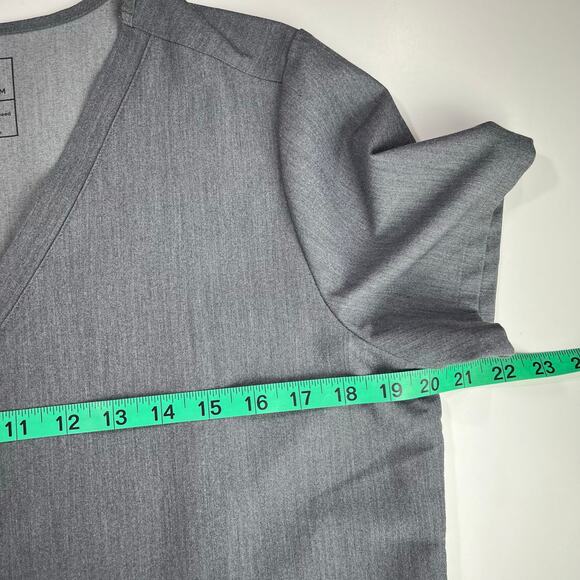 Figs Scrub Set Graphite Kade Cargo Scrub Pants LP Casma Three-Pocket Scrub Top M - Picture 13 of 14